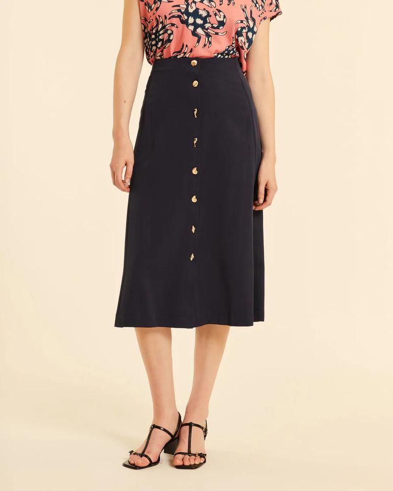 Falda midi abotonada negra