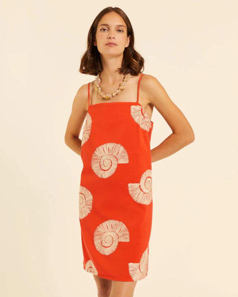 Vestido tirantas con bordado caracolas