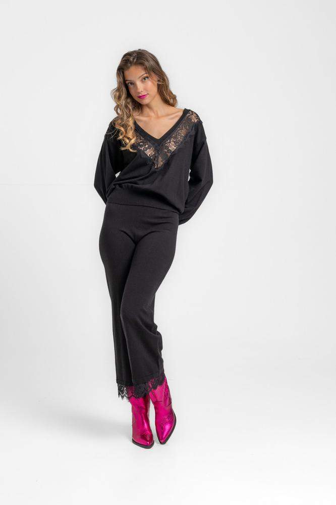 Pantalón de punto con encaje - CUTE but Dangerous